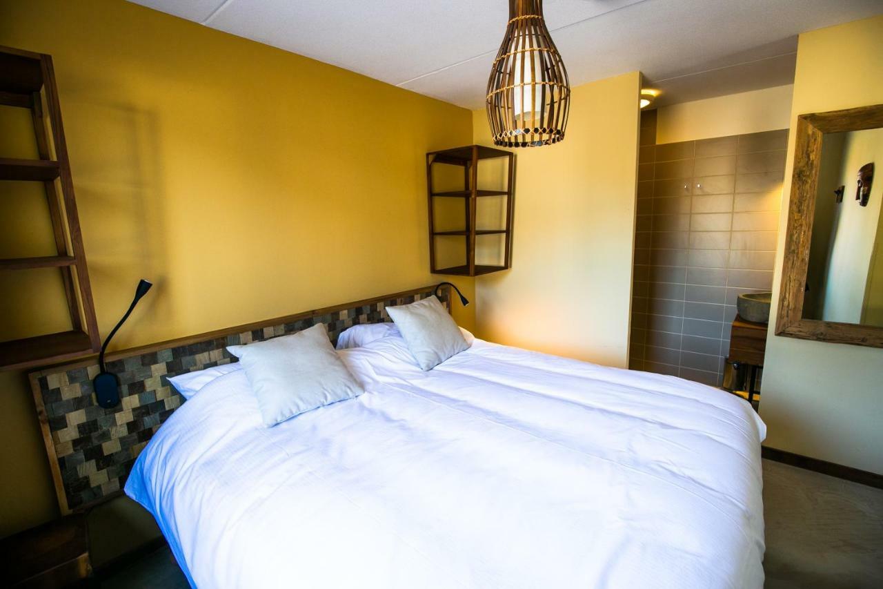Safari Resort Beekse Bergen ヒルヴァーレンベーク エクステリア 写真