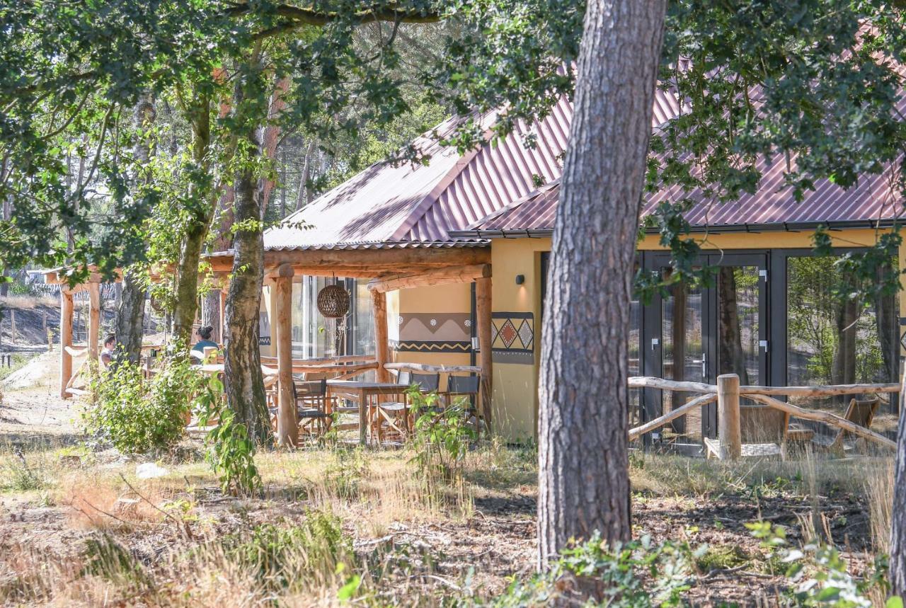 Safari Resort Beekse Bergen ヒルヴァーレンベーク エクステリア 写真